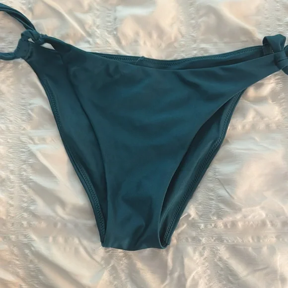 Kulani kinis bikini set - Picture 2 of 5